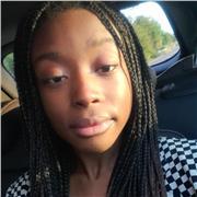 Studentessa appena diplomata dal liveo scientifico con 90/100